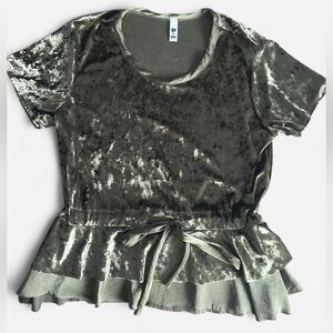 W by Wilt soft crushed velvet green Medium blouse